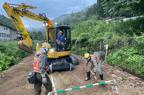 災害の最前線で復旧作業